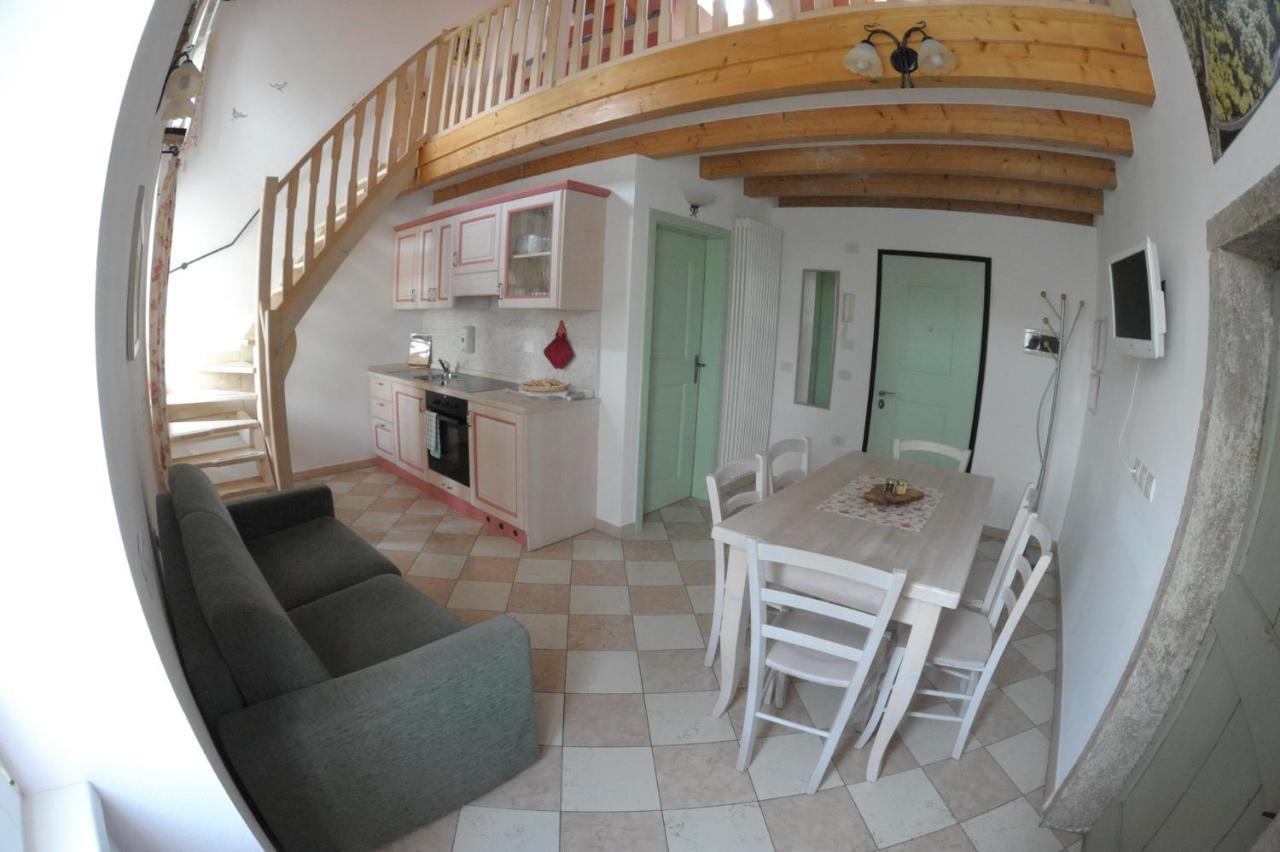 Agriturismo Sol De Montalto Rivoli Veronese Zimmer foto