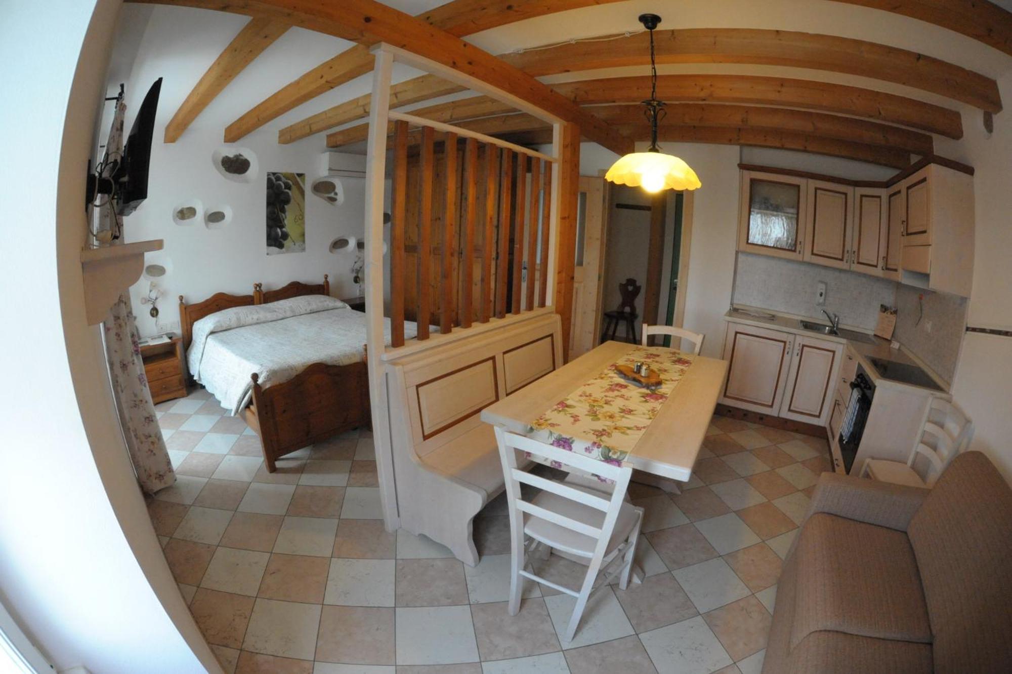 Agriturismo Sol De Montalto Rivoli Veronese Zimmer foto